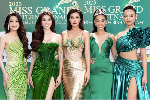 Hoa hậu Hòa bình Việt Nam 2023 thay đổi màn hô tên gây cười-5