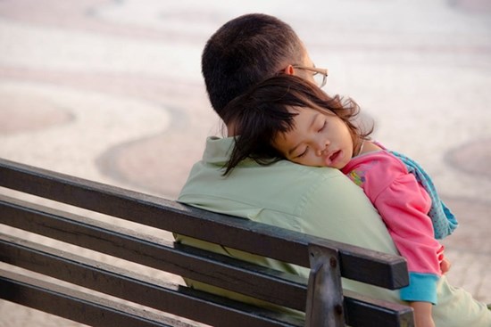 3 biểu hiện của người cha vô tâm khiến con cái tổn thương, điều thứ hai rất nhiều phụ huynh mắc phải