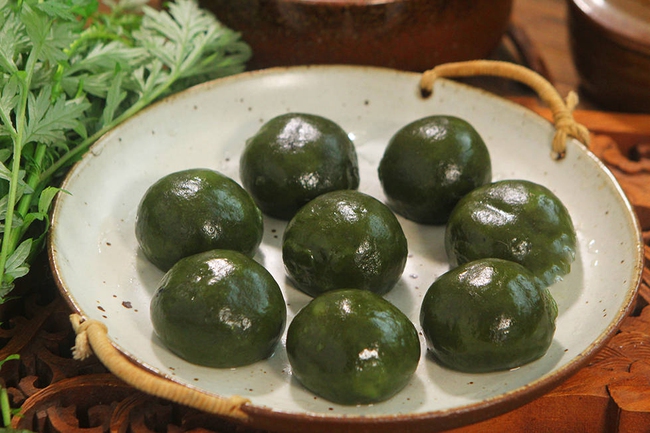 Loại rau quen thuộc làm bánh màu xanh ngọc bích dâng cúng Tết Thanh minh cực kỳ đẹp mắt-7