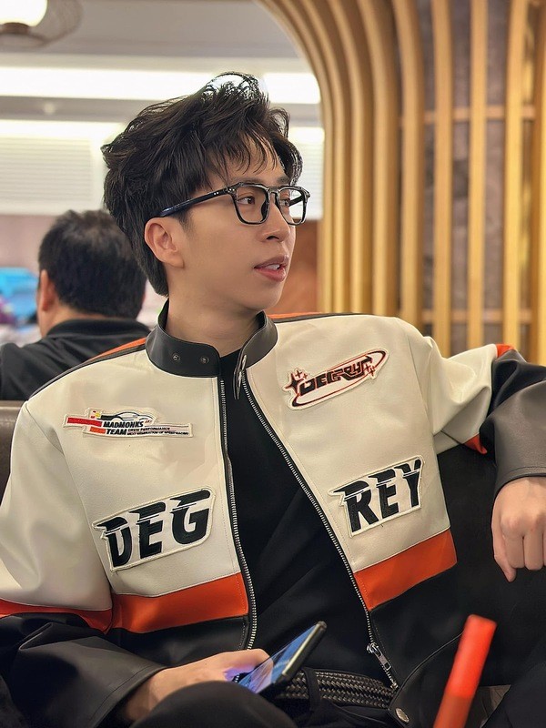 Từng nổi đình đám, cuộc sống hiện tứ hoàng streamer giờ ra sao?-9