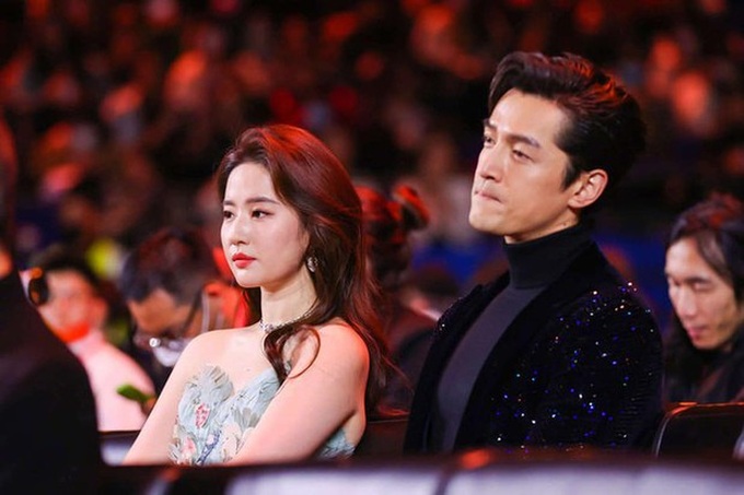 Lưu Diệc Phi bị chê béo: Khi chuẩn gầy độc hại ám ảnh showbiz Hoa ngữ-2