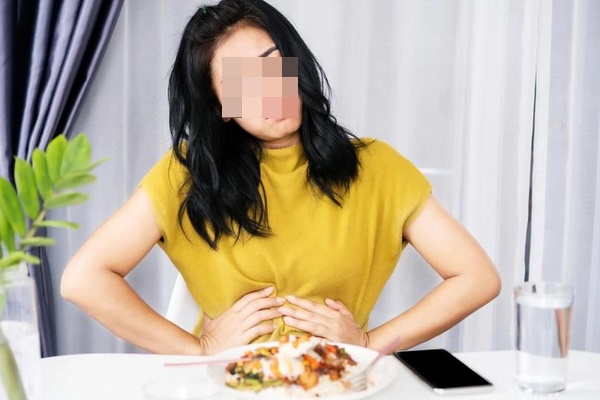 5 bất thường trong khi ăn uống rất có thể là lời cầu cứu” từ cơ thể khi mắc bệnh ung thư-3