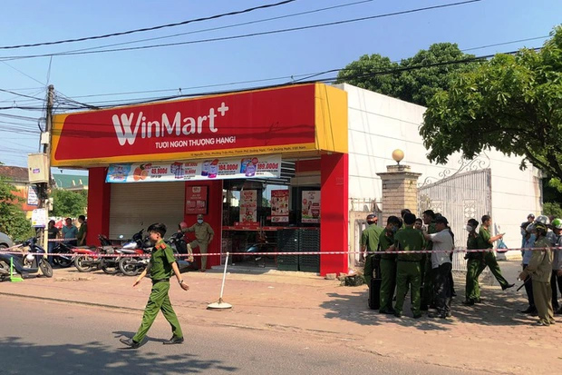 Án mạng kinh hoàng tại cửa hàng tiện lợi ở Quảng Ngãi-1