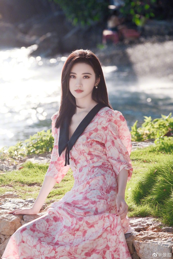 Đệ nhất mỹ nhân Bắc Kinh Cảnh Điềm trước khi bị tống tiền bằng clip nóng-8