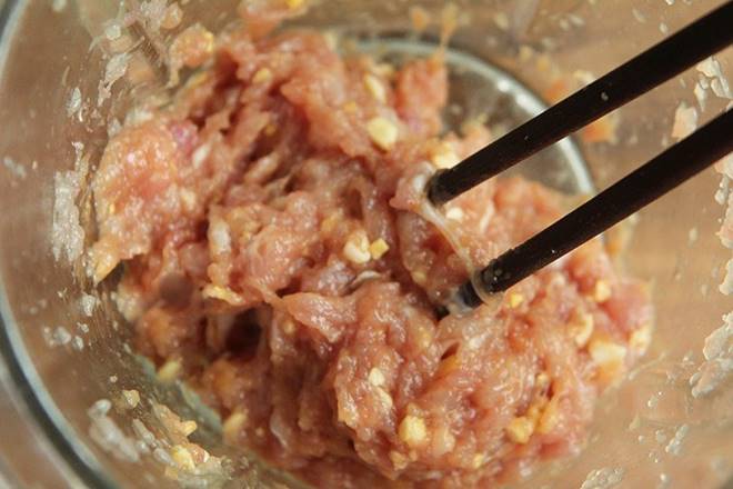 Loại quả được sắp vào mùa đem nhồi thịt được món ngon đẹp lại bổ dưỡng-1