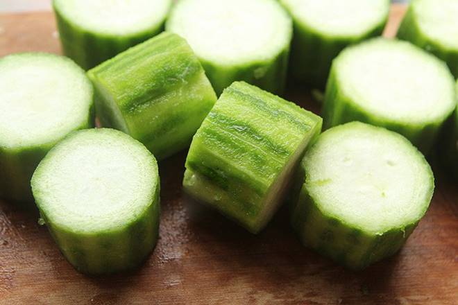 Loại quả được sắp vào mùa đem nhồi thịt được món ngon đẹp lại bổ dưỡng-2