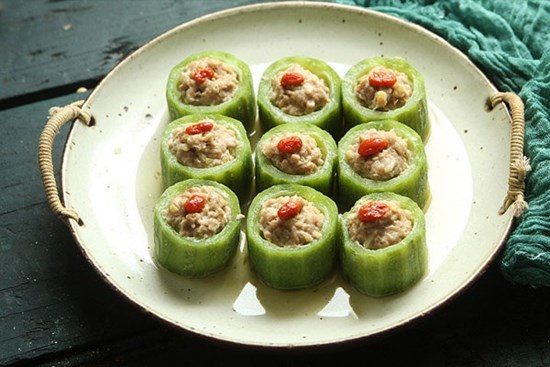 Loại quả được sắp vào mùa đem nhồi thịt được món ngon đẹp lại bổ dưỡng