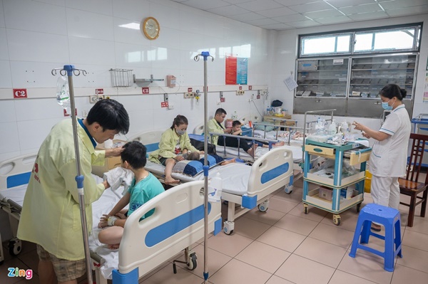 Nhiều trẻ tại Hà Nội diễn biến nặng do mắc virus RSV-2