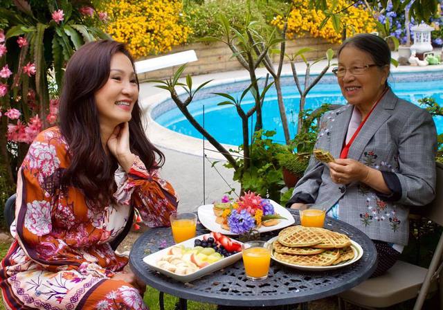 Tình đầu đứt gánh sau 24 năm và gặp biến cố bệnh tật, Hồng Đào được vực dậy nhờ động thái này!-18