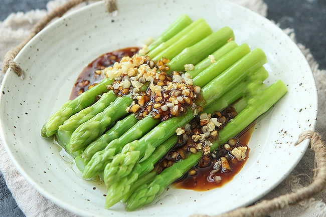 2 món rau giàu selen, giúp quét sạch các gốc tự do, chống lão hóa, giúp da đẹp lên-1