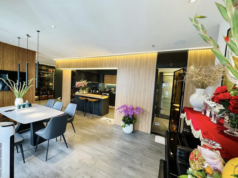 BTV, Thượng úy Minh Hương khoe ngôi nhà đẹp hết chỗ chê, phong cách cắm hoa khiến chị em nể phục-29