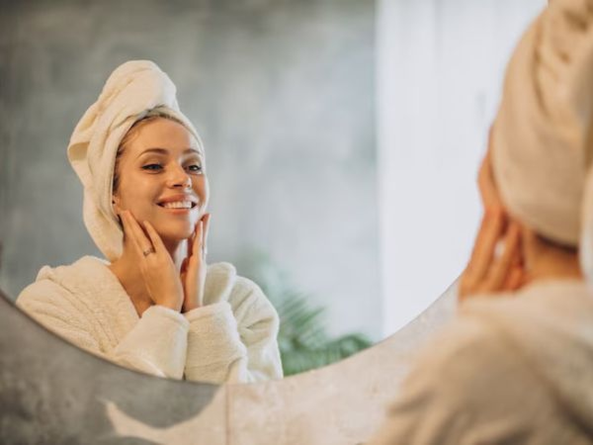 Lý do nên rửa mặt bằng nước dừa vào mùa hè-3