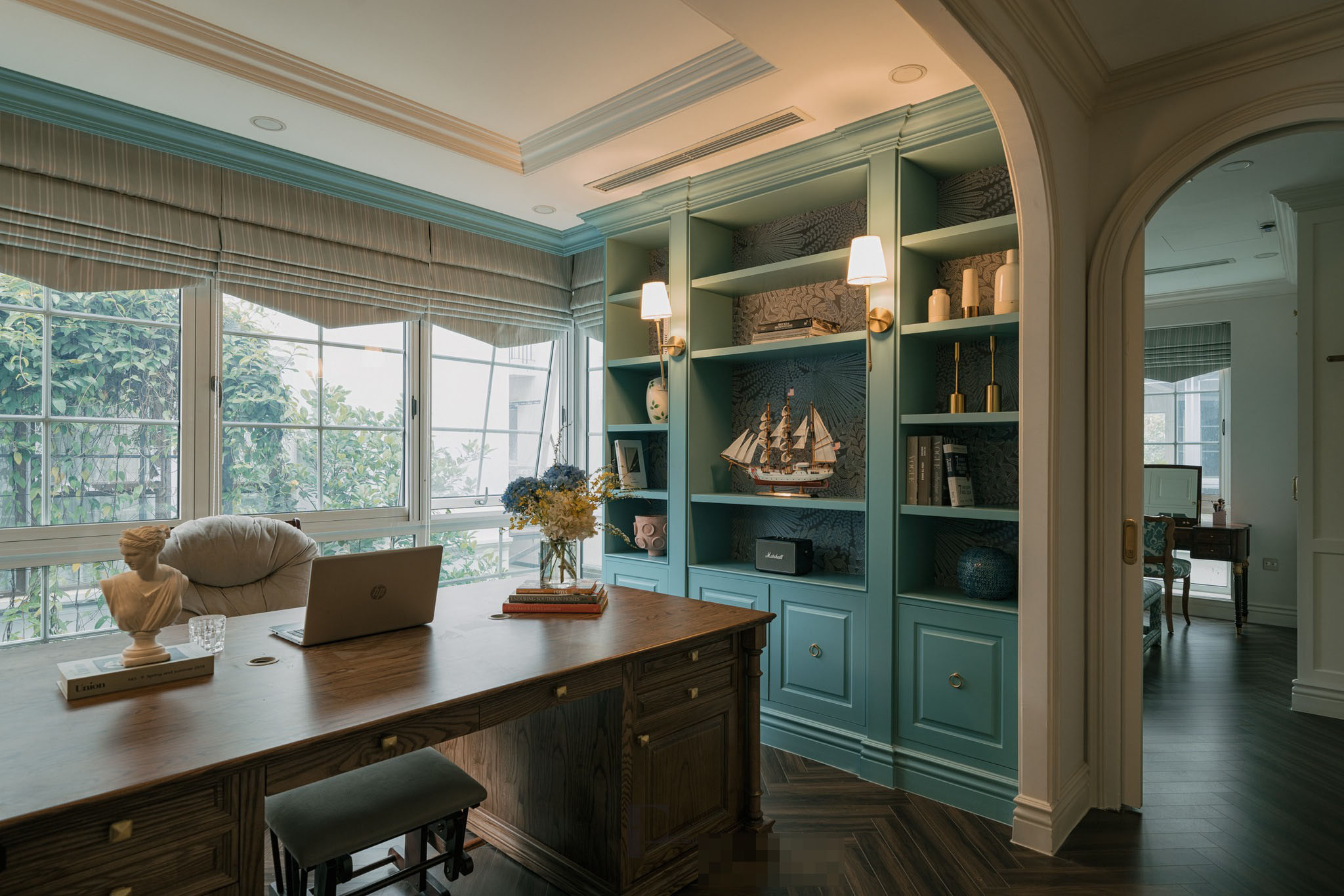 Biệt thự đậm chất không gian điện ảnh với mảng xanh bao quanh-15