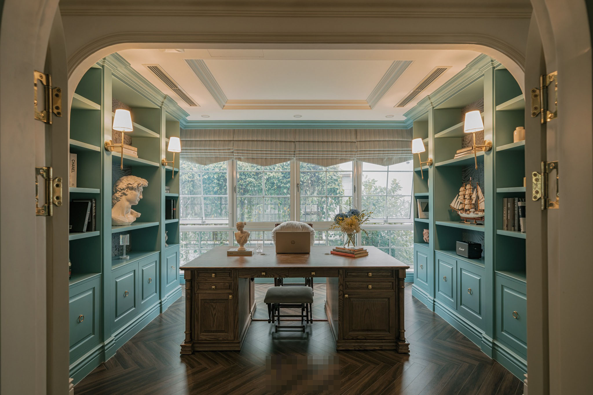 Biệt thự đậm chất không gian điện ảnh với mảng xanh bao quanh-16