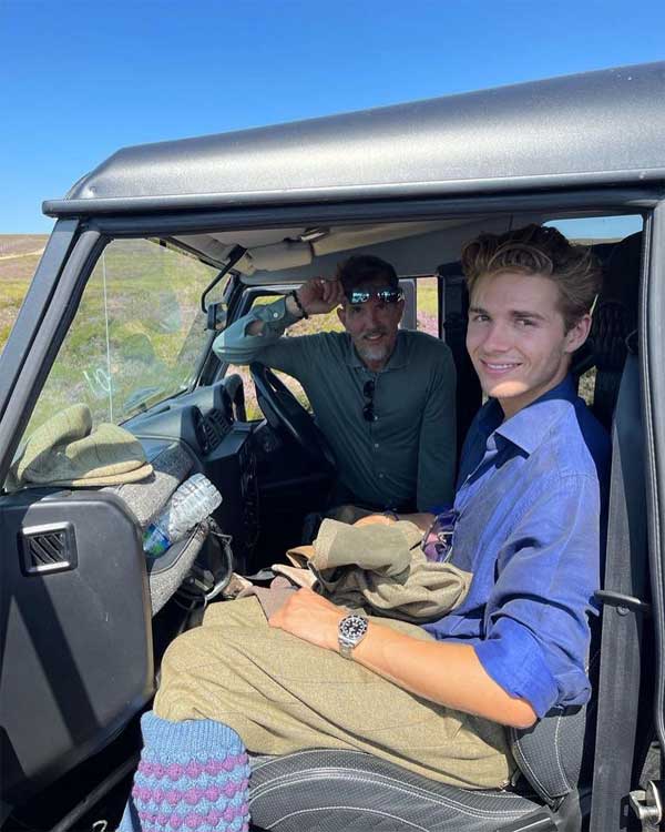 Chân dung chàng hoàng tử gen Z thuộc hàng cực phẩm: Mang 2 dòng máu hoàng gia nổi tiếng thế giới, tài năng xuất chúng đáng nể-2