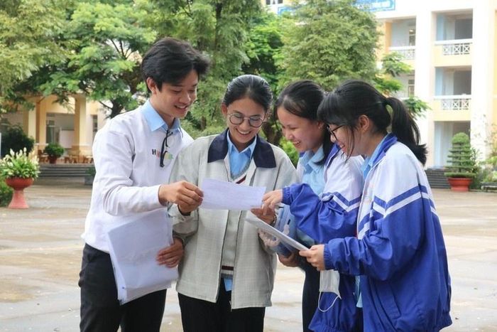 Bộ GD&ĐT lưu ý về công tác xử lý rủi ro trong tuyển sinh năm 2023-1