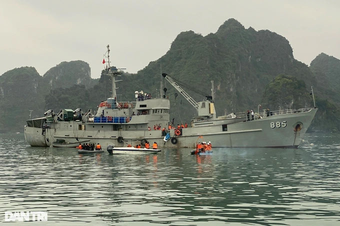 Tìm thấy một phần thi thể nạn nhân thứ 5 trong vụ rơi trực thăng Bell-505-1