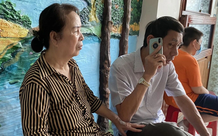 Vụ rơi trực thăng Bell-505: Gia đình con gái út thoát nạn khi hủy bay phút cuối vì con nhỏ bị sốt-1