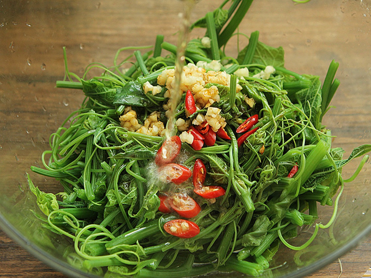 Loại rau được ví là thịt của người ăn chay”, vitamin C cao gấp 3 lần bí đao, gặp thì nhớ mua ăn-8