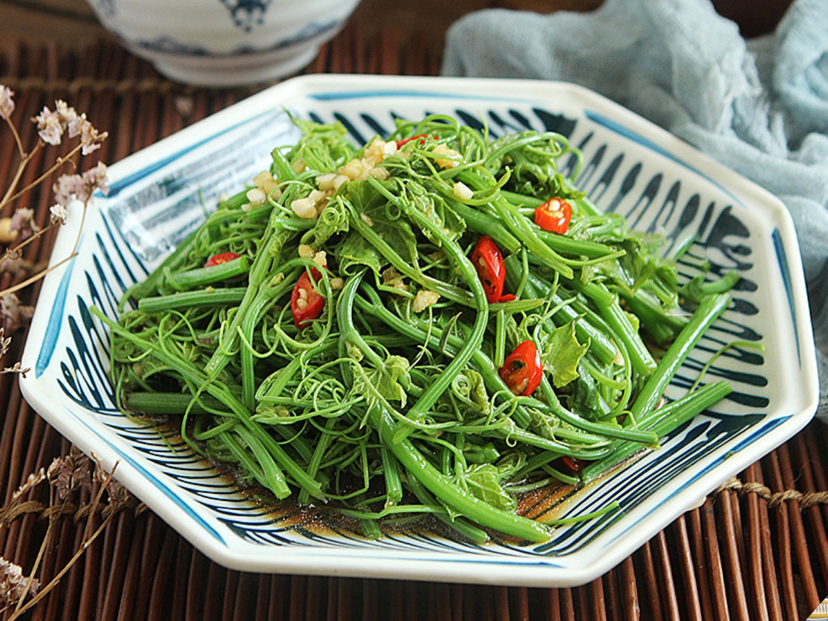 Loại rau được ví là thịt của người ăn chay”, vitamin C cao gấp 3 lần bí đao, gặp thì nhớ mua ăn-9