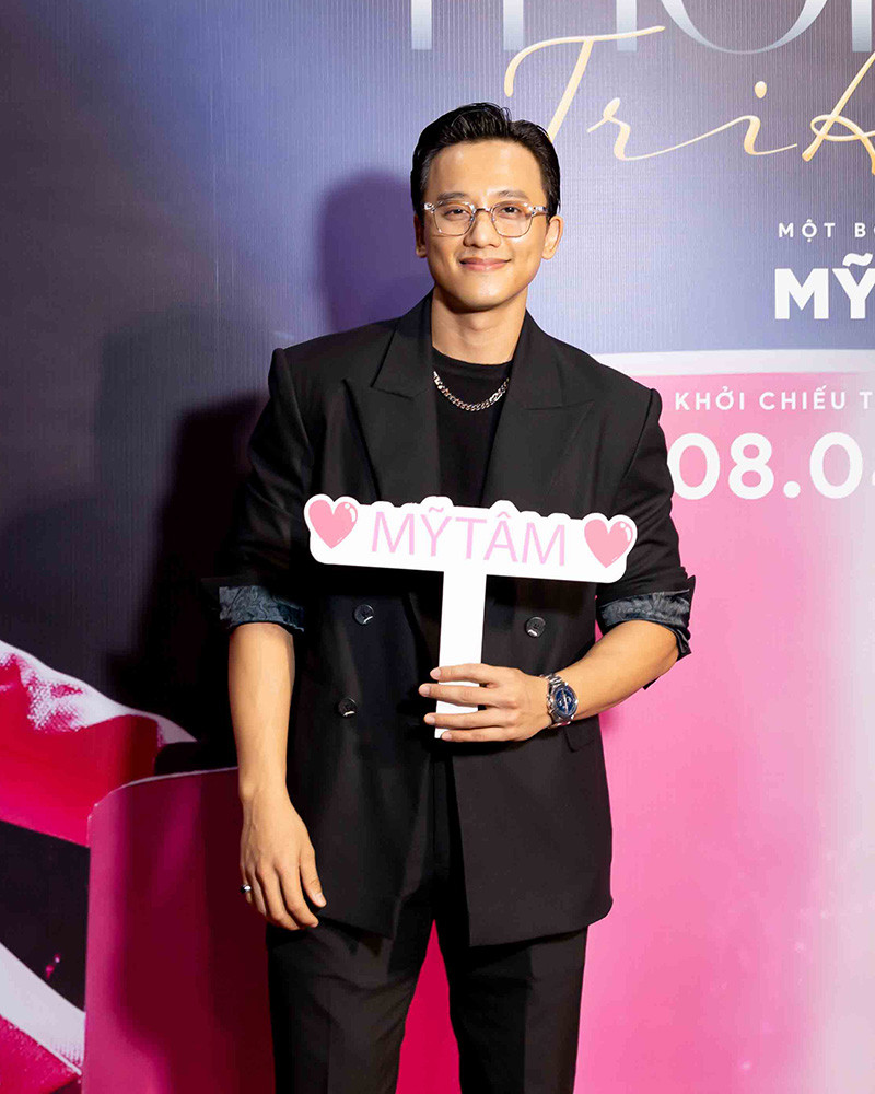 Mai Tài Phến đến sớm chúc mừng Mỹ Tâm ra phim mới-1