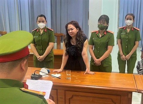 Lời khai bà Phương Hằng về cáo buộc nghệ sĩ lừa đảo, lươn lẹo-2