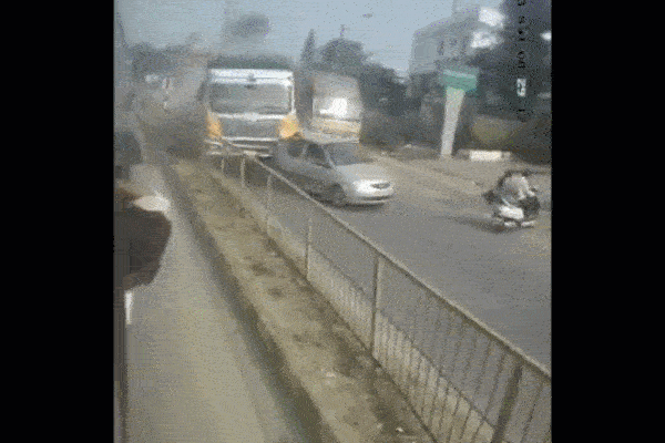 Bé gái trượt patin dưới gầm 12 chiếc xe địa hình-1