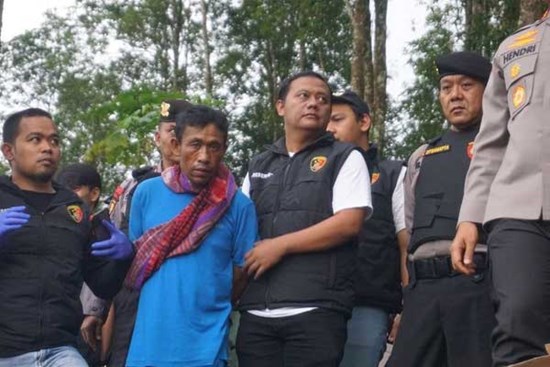 'Pháp sư' giết người hàng loạt gây rúng động Indonesia