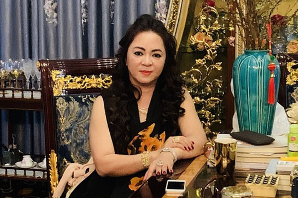 Can 2 phụ nữ đánh nhau, chiến sĩ công an bị đâm nhiều nhát-2