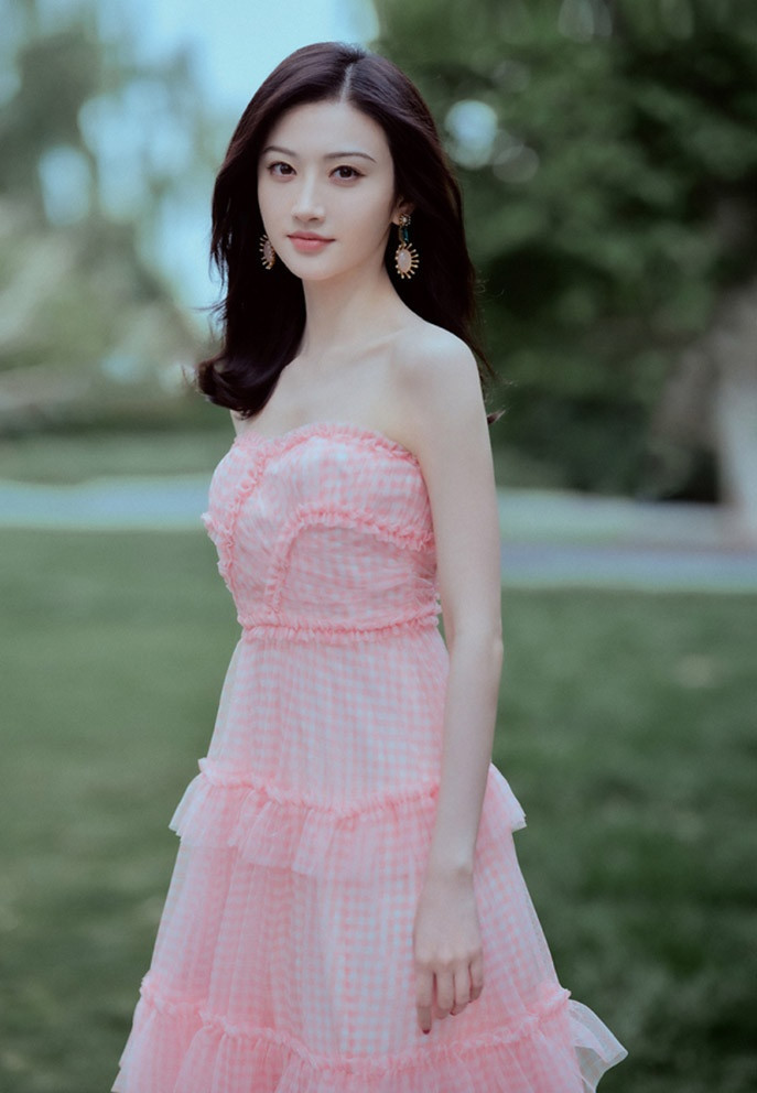 Cảnh Điềm lần đầu lộ diện sau lùm xùm bị bạn trai gán nợ bằng clip nóng-4