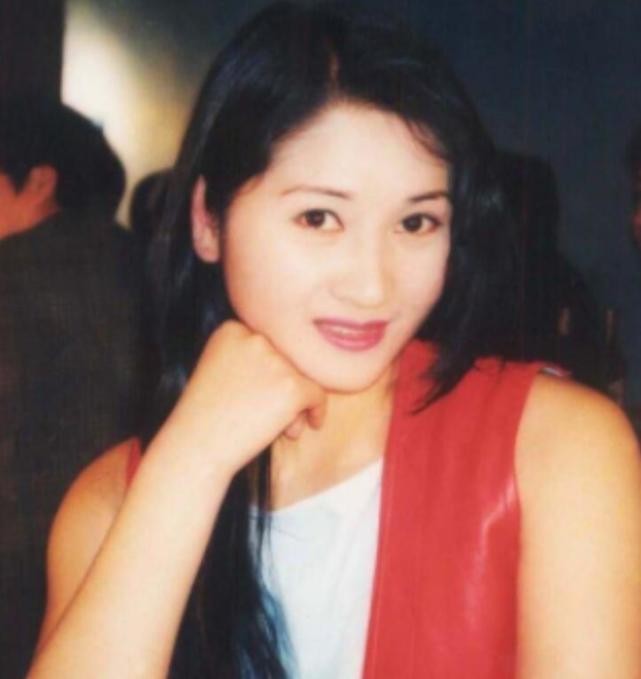 Nữ diễn viên bị coi là tội đồ vì chia sẻ video ngủ với 30 đạo diễn-3