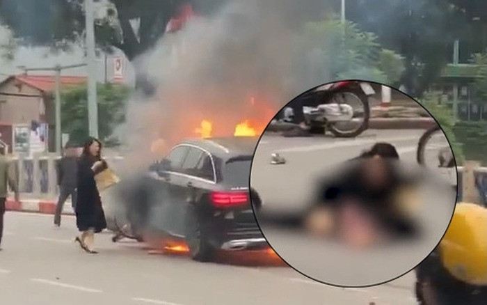 Vụ ô tô đâm 17 xe máy ở Hà Nội: Đừng đổ lỗi nhầm chân ga cho dép lê-2