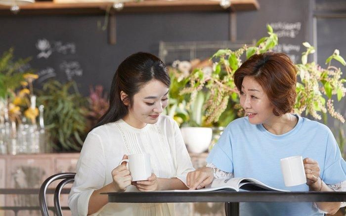 Run rẩy báo tin có bầu, mẹ chồng tương lai thưởng nóng luôn 3 lượng vàng-1