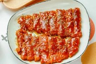 Thịt sốt chua ngọt vừa ngon lại dễ làm cho bữa tối