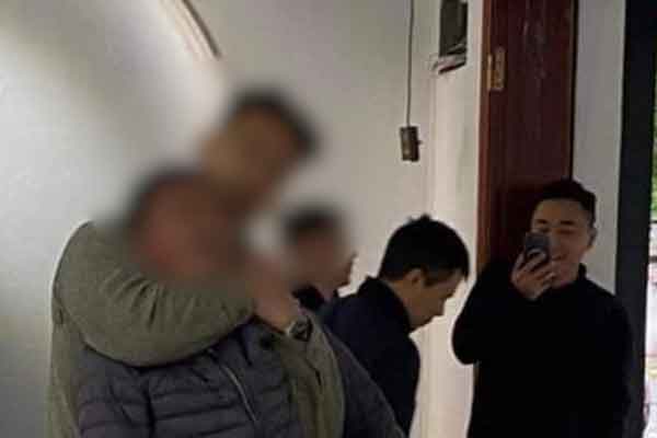 Thanh niên trộm điện thoại của chủ quán nước ở TP.HCM-1