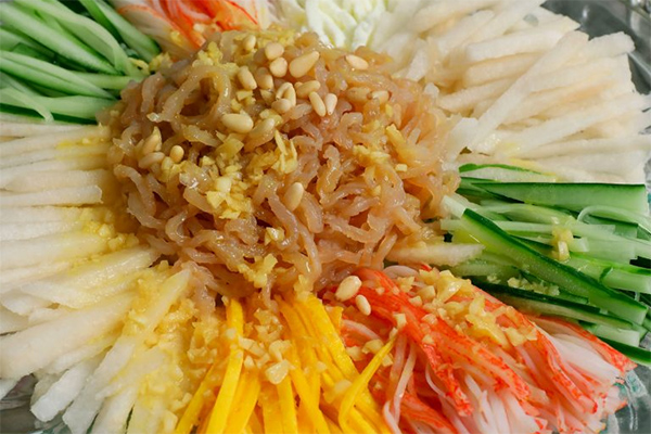 Dứa đang vào mùa, ngoài ăn trực tiếp còn làm món này giúp cấp ẩm và thải độc cho da hiệu quả-10