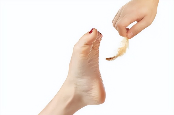 Ngứa liên tục ở 3 chỗ trên cơ thể, đừng nghĩ là dị ứng, có thể liên quan đến lượng đường trong máu quá cao-2