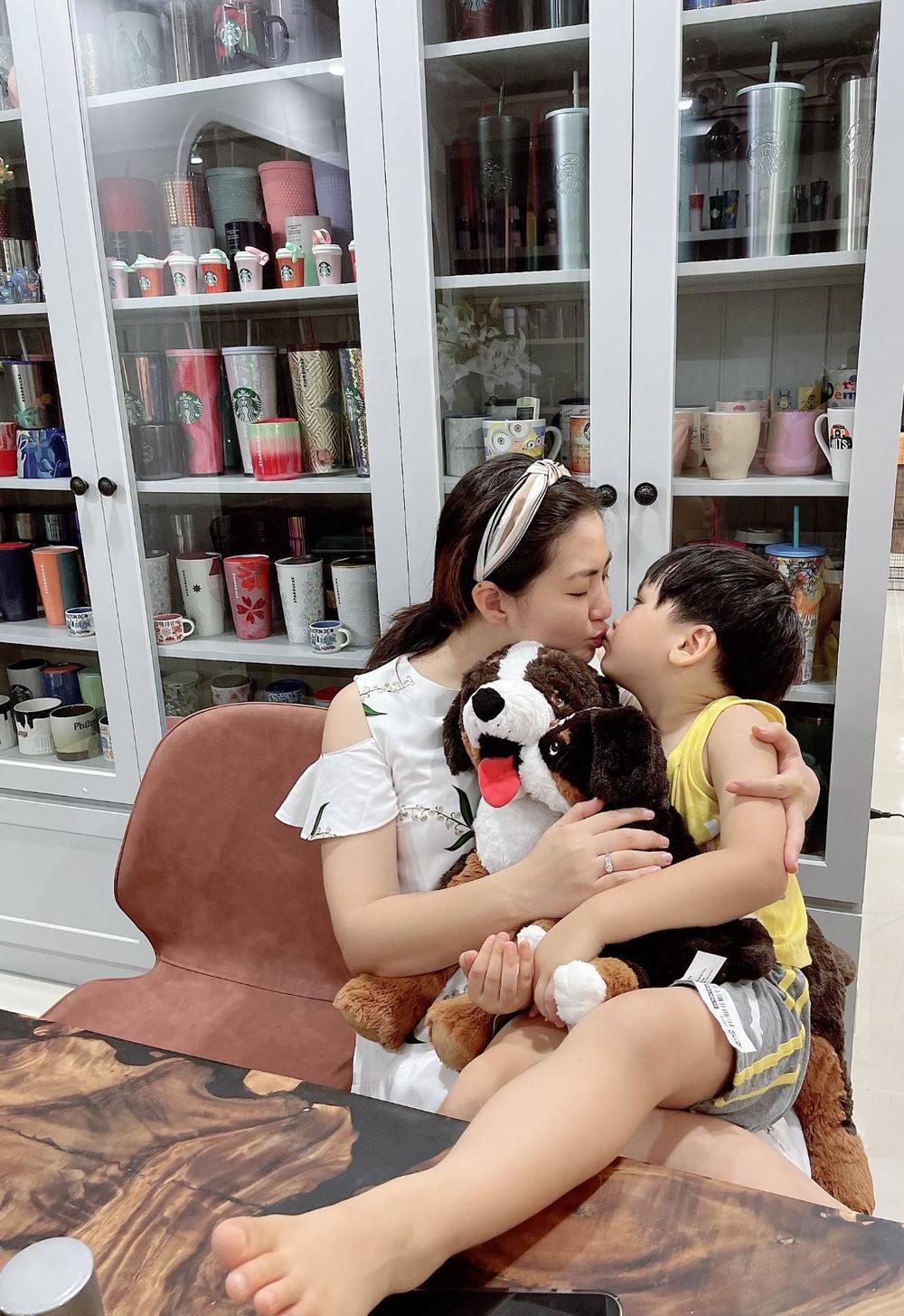 Góc lạ thú vị trong căn hộ cao cấp của nữ diễn viên gây bão khi vừa khóc vừa tố bảo hiểm lừa-5