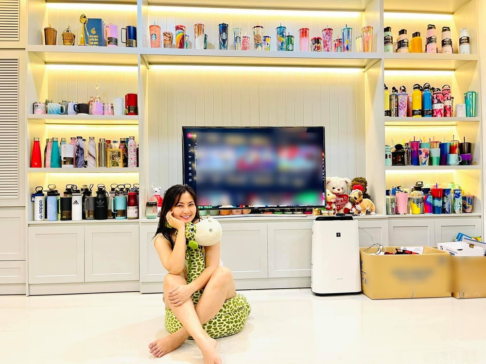 Góc lạ thú vị trong căn hộ cao cấp của nữ diễn viên gây bão khi vừa khóc vừa tố bảo hiểm lừa-11