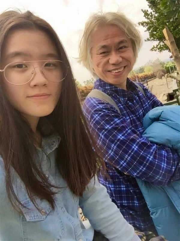 10 năm yêu đương sóng gió của cặp tình nhân lệch tuổi nổi tiếng châu Á-3