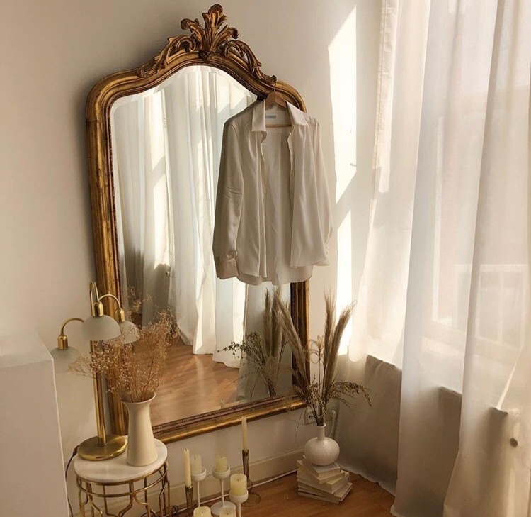 Những vị trí đặt gương rước họa vào nhà, tiền mất tật mang-1