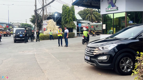 Cảnh sát khám xét Tập đoàn Tân Hiệp Phát-8