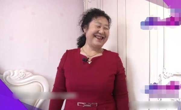 Đang tươi cười trong buổi hẹn hò, người phụ nữ sầm mặt khi biết lương hưu đối phương chỉ có 3,7 triệu đồng-1