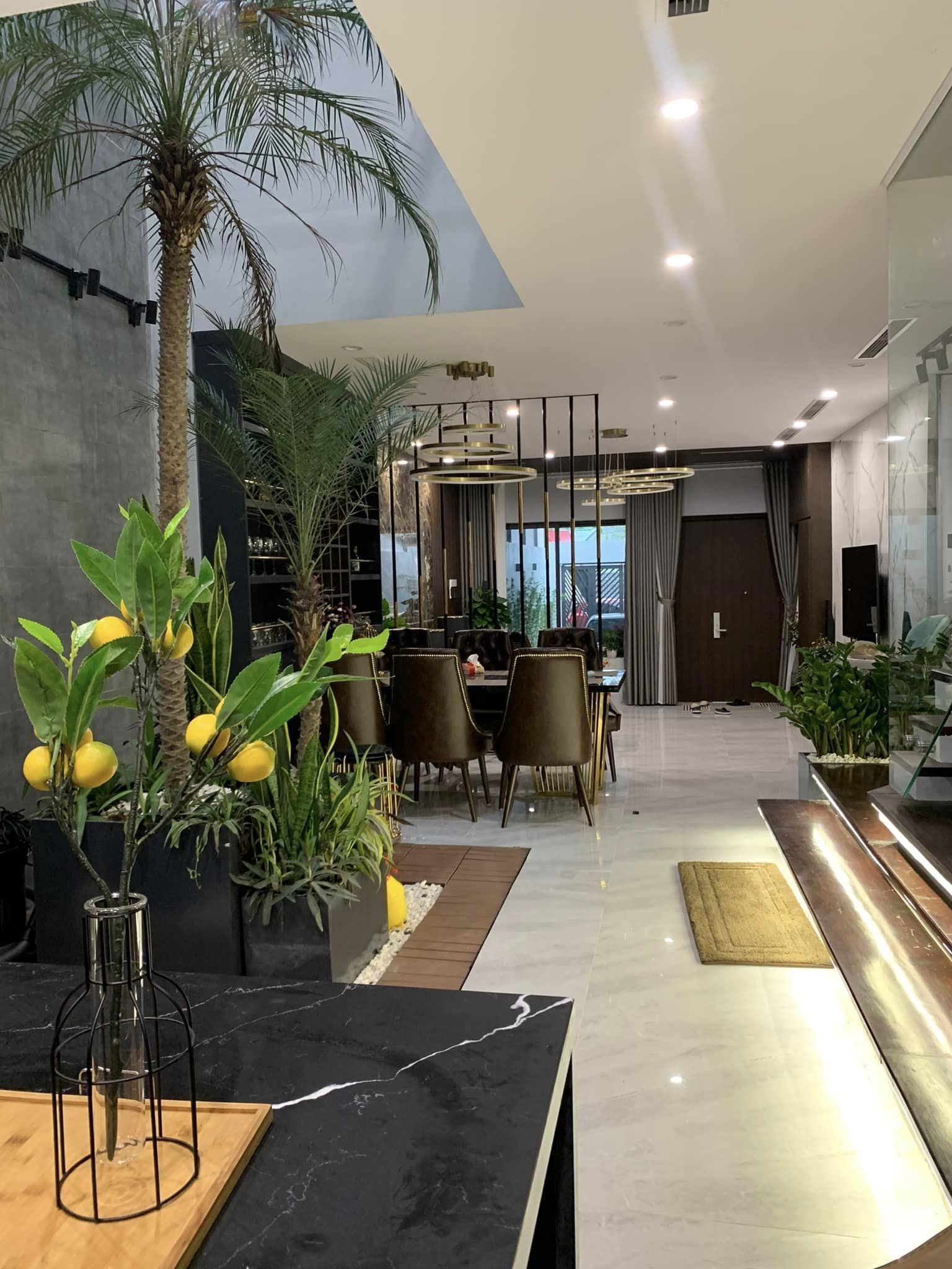 Nhà phố đông ấm, hè mát mang phong cách hiện đại-5