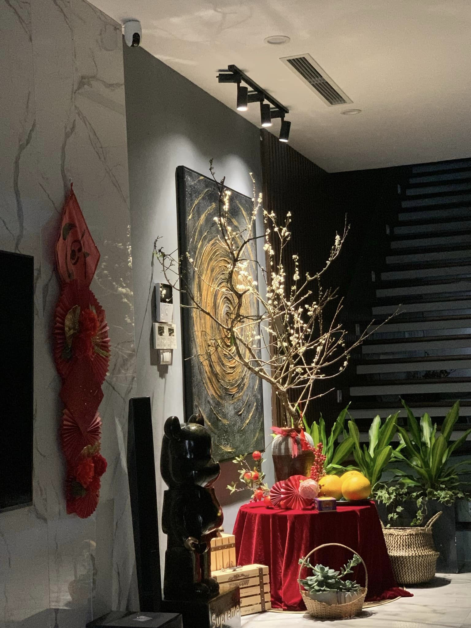 Nhà phố đông ấm, hè mát mang phong cách hiện đại-9