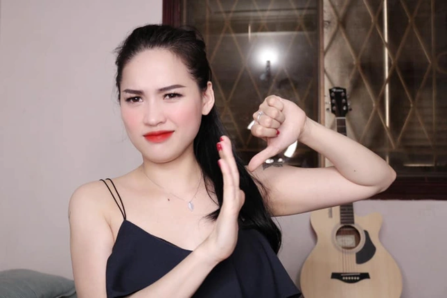 Hậu livestream ồn ào: Xuất hiện các nhóm anti Võ Hà Linh, bị chủ quán ăn cấm cửa-2