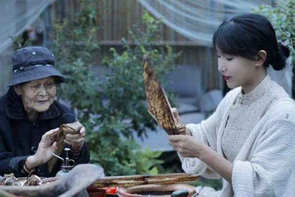 Bàn tay đầy sẹo sần sùi của tiên nữ đồng quê Lý Tử Thất: Hiện thực không như mơ-8