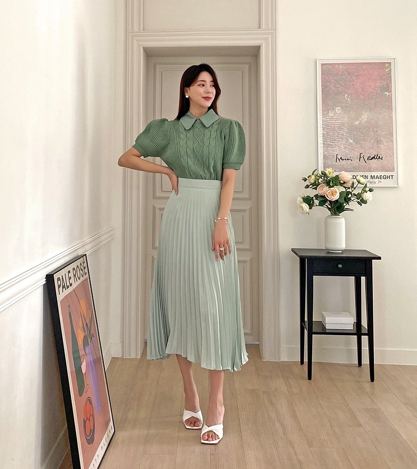 10 cách mặc chân váy xếp ly siêu trẻ và thanh lịch-5