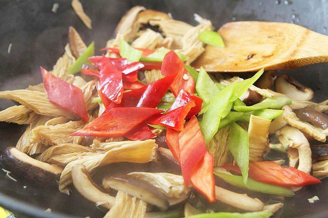 Váng đậu mang chế biến món này ăn vừa bổ dưỡng lại giúp trẻ lâu-5