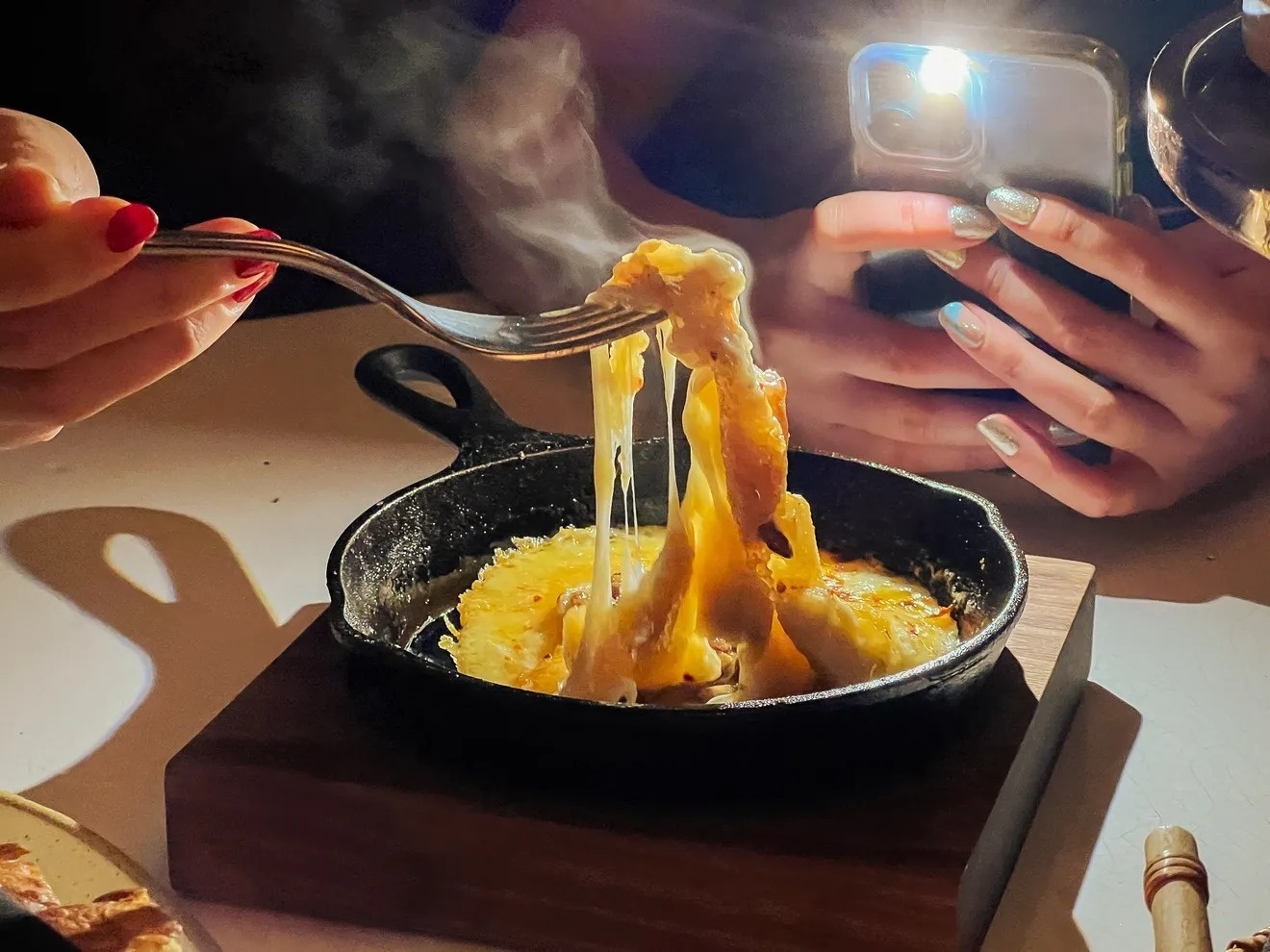 Chiến thần Hà Linh dừng review quán ăn và làn sóng cấm cửa TikToker-2